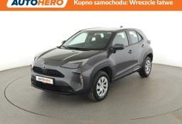 Toyota Yaris Cross hybryda automat kamera ACC
