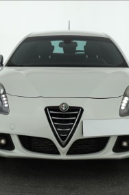 Alfa Romeo Giulietta , Skóra, Navi, Klimatronic, Tempomat, Parktronic-2