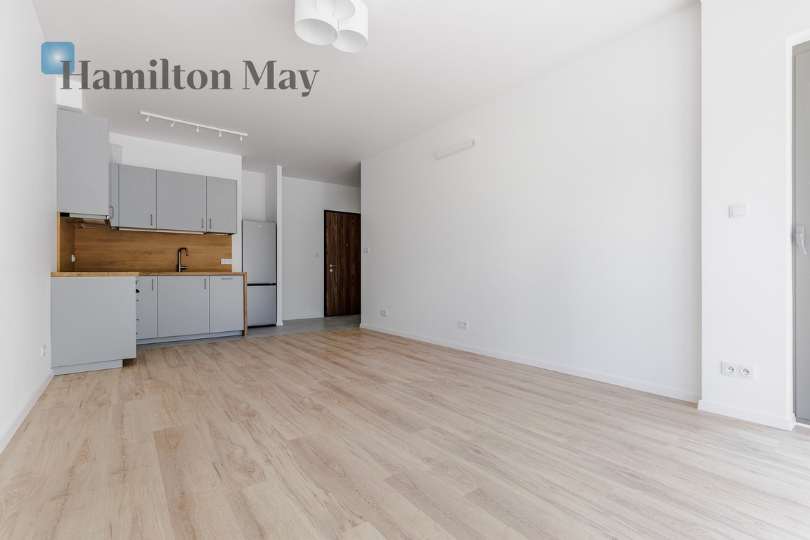 Jasny apartament z balkonem i widokiem na zieleń - Widok 4