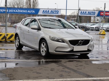 Volvo V40 II , Salon Polska, Serwis ASO, VAT 23%, Klimatronic, Tempomat,-1