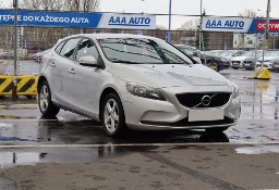 Volvo V40 II , Salon Polska, Serwis ASO, VAT 23%, Klimatronic, Tempomat,