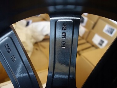 FELGA AUDI Q7 E-TRON 4KE 21'' 4KE071491 fv-2