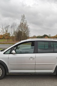 Volkswagen Touran I-2