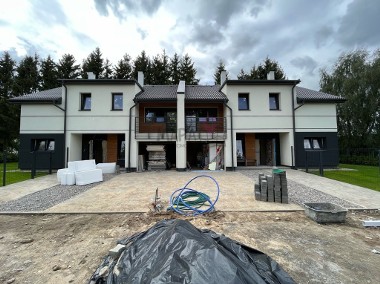 Dom w zabudowie bliźniaczej Pilchowo-1