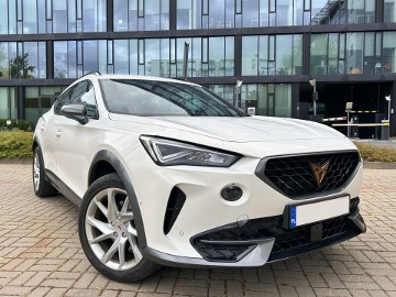 1.4 TSI PHEV bezwypadkowy, el.klapa, ogrzewanie, 2 kable ładujące