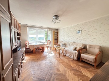 2 pokoje, Doły, 50 mkw, w pobliżu ASP