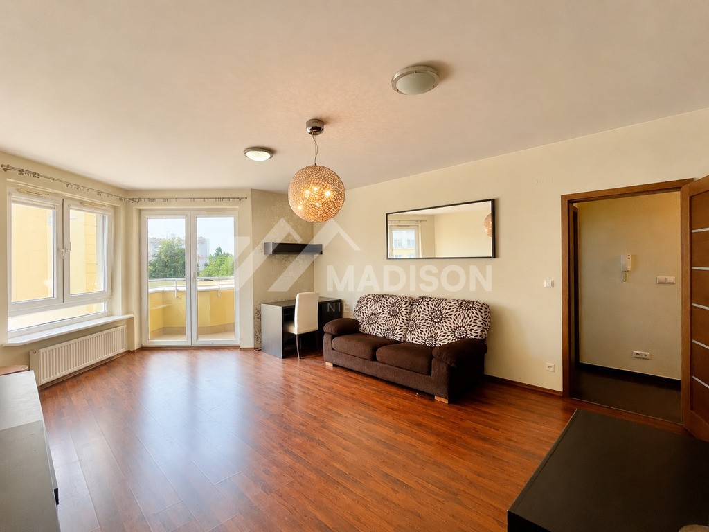59 m² | 2 pokoje | garaż | komórka | balkon