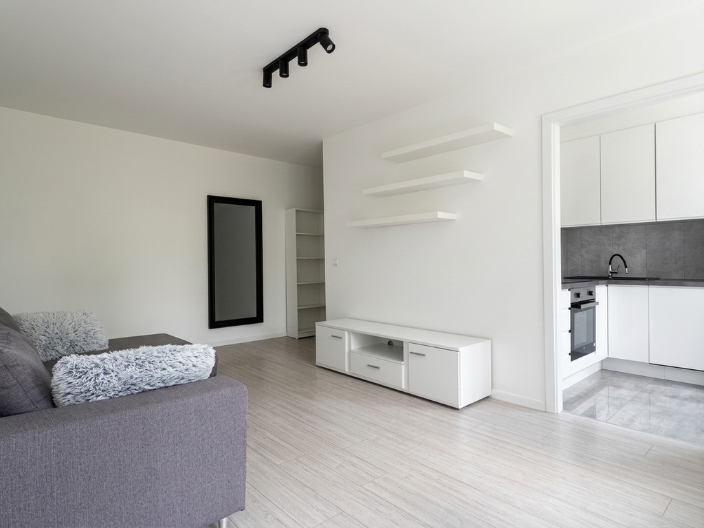 2 pokoje po remoncie| balkon | Winogrady - Więcej