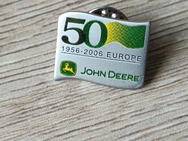 Kolkcjonerska unikatowa przypinka 50 lat John Deere-1