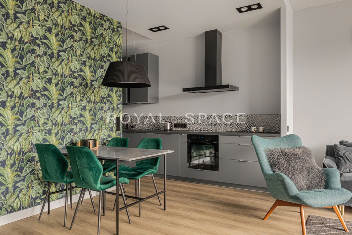 Ekskluzywny apartament z tarasem | Fort Cze - Więcej