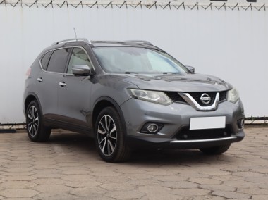 Nissan X-trail III , Skóra, Navi, Klimatronic, Tempomat, Parktronic,-1