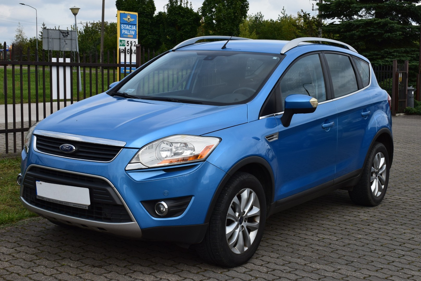 Ford Kuga I ksenon hak