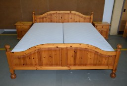 łóżko sosnowe z materacami i szafkami - komplet jak nowy 