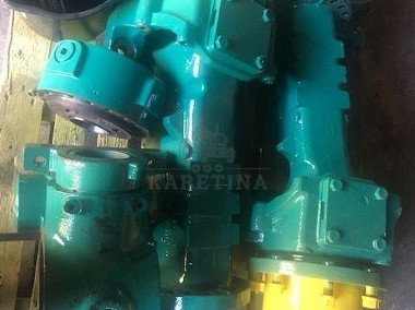John Deere 3415 3420 - Zwolnica Półoś Zwrotnica Most-1