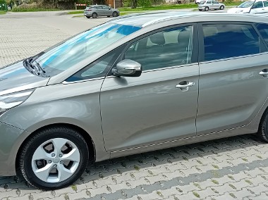 Kia carens IV 1.7Crdi-1