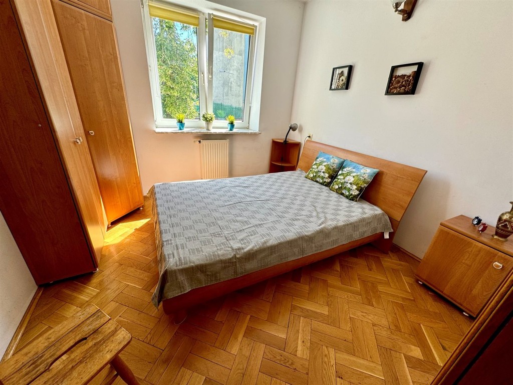 Kopcińskiego-Piłsudskiego, dwa umeblowane pokoje - Więcej