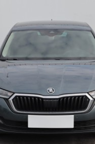Skoda Octavia IV , Salon Polska, Serwis ASO, Klimatronic, Tempomat, Parktronic-2