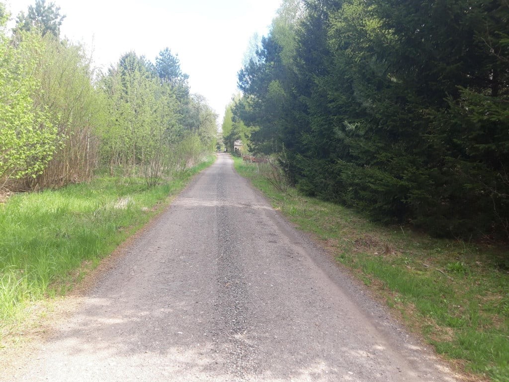 działka budowlana - prąd, gaz, woda w drodze Gminnej przed działką - Widok 6