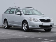 Skoda Octavia II , Klimatronic, Tempomat, Parktronic, Podgrzewane siedzienia,