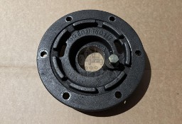 Valtra N121 N143 T174 T213 Śruba Nastawcza i Kołnierz Mechanizmu Różnicowego