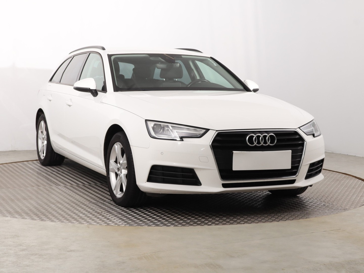 Audi A4 B9 , Salon Polska, Xenon, Bi-Xenon, Klimatronic, Tempomat