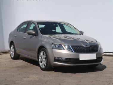 Skoda Octavia III , Salon Polska, Serwis ASO, Klimatronic, Tempomat, Parktronic-1