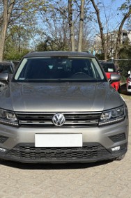 Volkswagen Tiguan , Salon Polska, Serwis ASO, DSG, VAT 23%, Navi, Klimatronic,-2