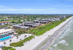 Dom SANIBEL