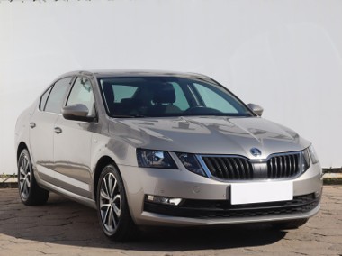 Skoda Octavia III , Salon Polska, Klimatronic, Tempomat, Parktronic-1