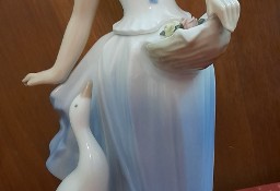 Duża porcelanowa figurka sygnowana Tengra 