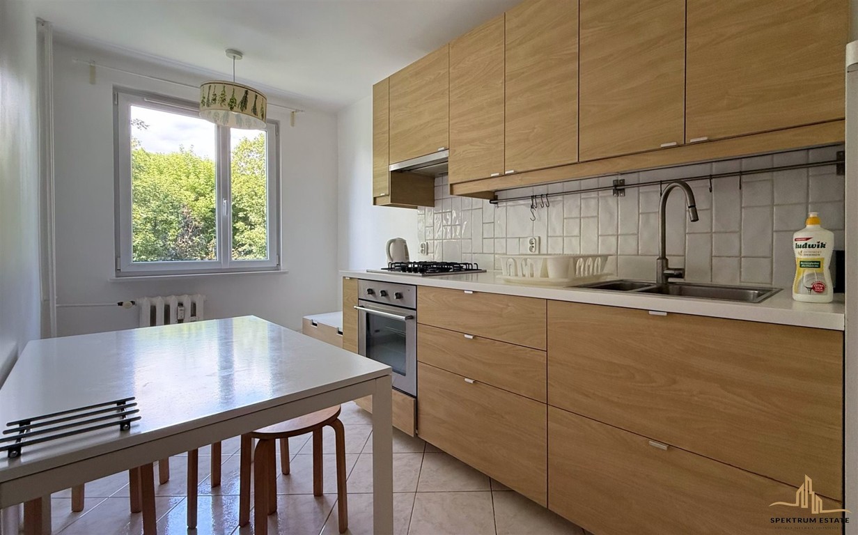 60 m2 3 POKOJE OS.PODWAWELSKIE