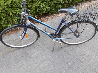 Niemiecki damski rower miejski Enik/Rama M-1