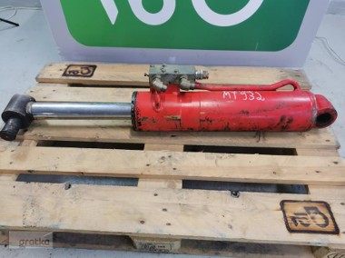 Cylinder hydrauliczny poziomowania łyżki Manitou MT 1030-1