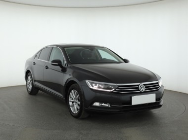 Volkswagen Passat B8 Salon Polska, Automat, VAT 23%, Navi, Klimatronic, Tempomat,-1