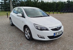 Opel Astra J 1.6 benzyna bez turbo 115 KM. 13 Lat w Jednych Rękach. Bezwypadkowy.