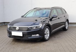 Volkswagen Passat B8 , Salon Polska, Navi, Klimatronic, Tempomat, Parktronic,