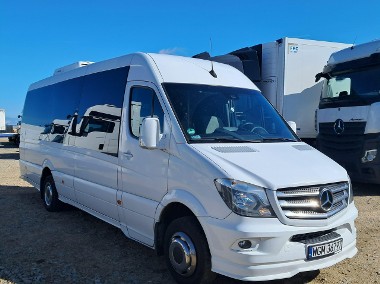 Mercedes-Benz Sprinter-1