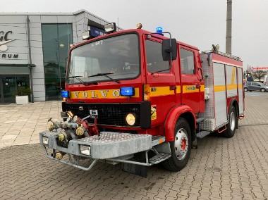 Volvo F613 STRAŻ POŻARNA - STAN BDB - POMPA Z PRZODU-1