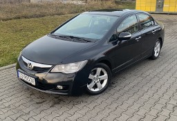 Honda Civic VIII Sedan 1.8Benz Automat Krajowy