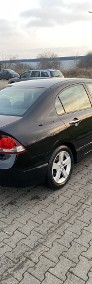 Honda Civic VIII Sedan 1.8Benz Automat Krajowy-3