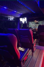 VIP Bus – Komfortowy Przewóz Osób 8+1 | Ekskluzywny Transport-2