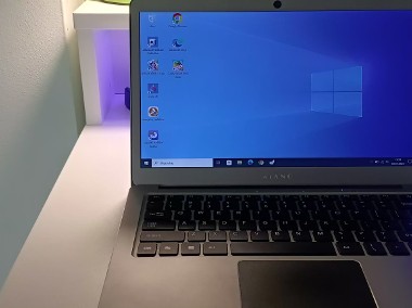 Laptop Kiano Elegance 13.3-1