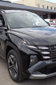 Hyundai Tucson III 1.6 T-GDi HEV Executive 2WD aut 1.6 T-GDi HEV Executive 2WD aut 239K-2