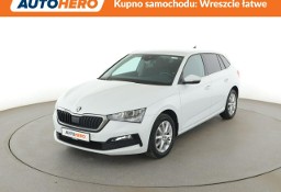 Skoda Scala klimatyzacja grzane fotele multifunkcja czujniki parkowania
