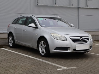 Opel Insignia , GAZ, Navi, Klimatronic, Tempomat, Parktronic,-1