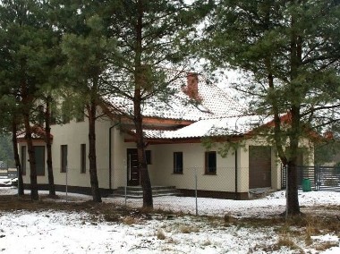 Dom Nekielka, ul. Jana Pawła II-1