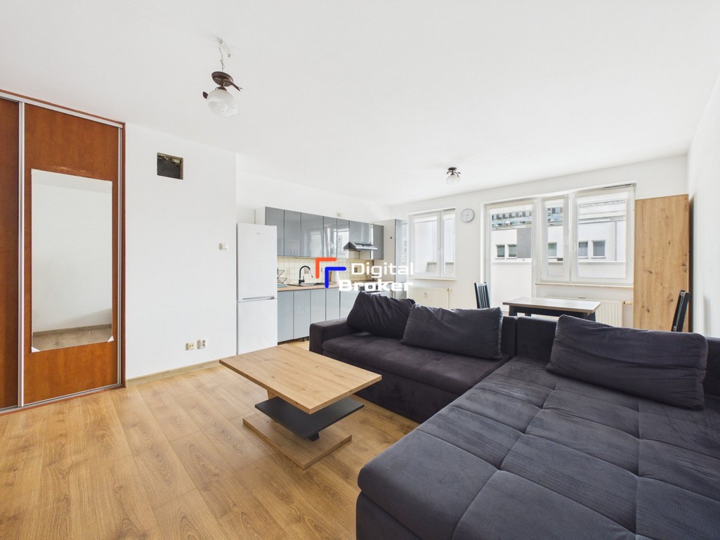 Kawalerka, 37 m², Łucka 15, Ścisłe biznesowe centrum! – pohled 2