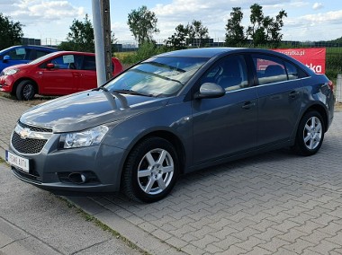 Chevrolet Cruze Czujniki parkowania/Tempomat/Nawigacja/Klimatronik/Alufelgi/8 X Airb-1