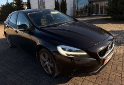 Volvo V40 II