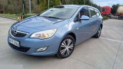 Opel Astra J 1.4 Turbo 140KM 2011r